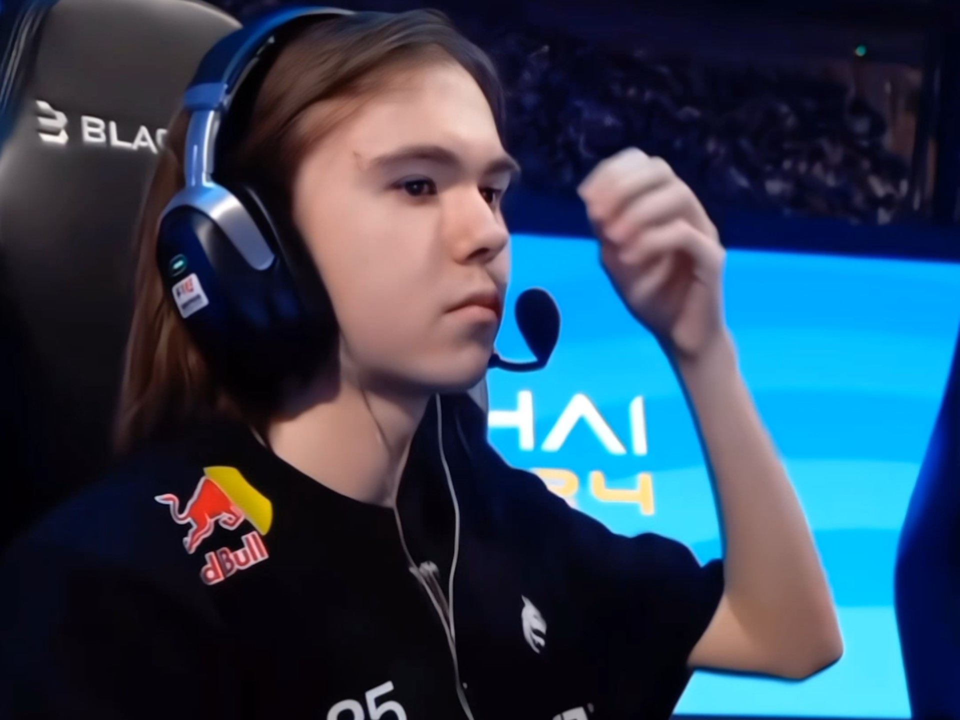 明年夏天只 明年夏天只