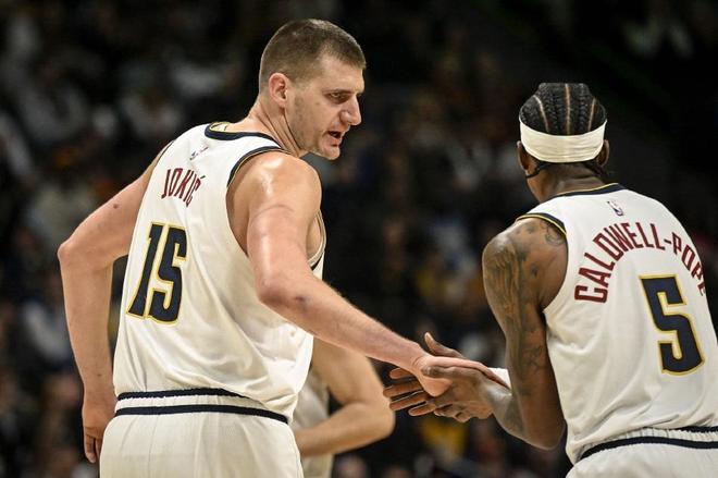 射成为球迷 射成为球迷