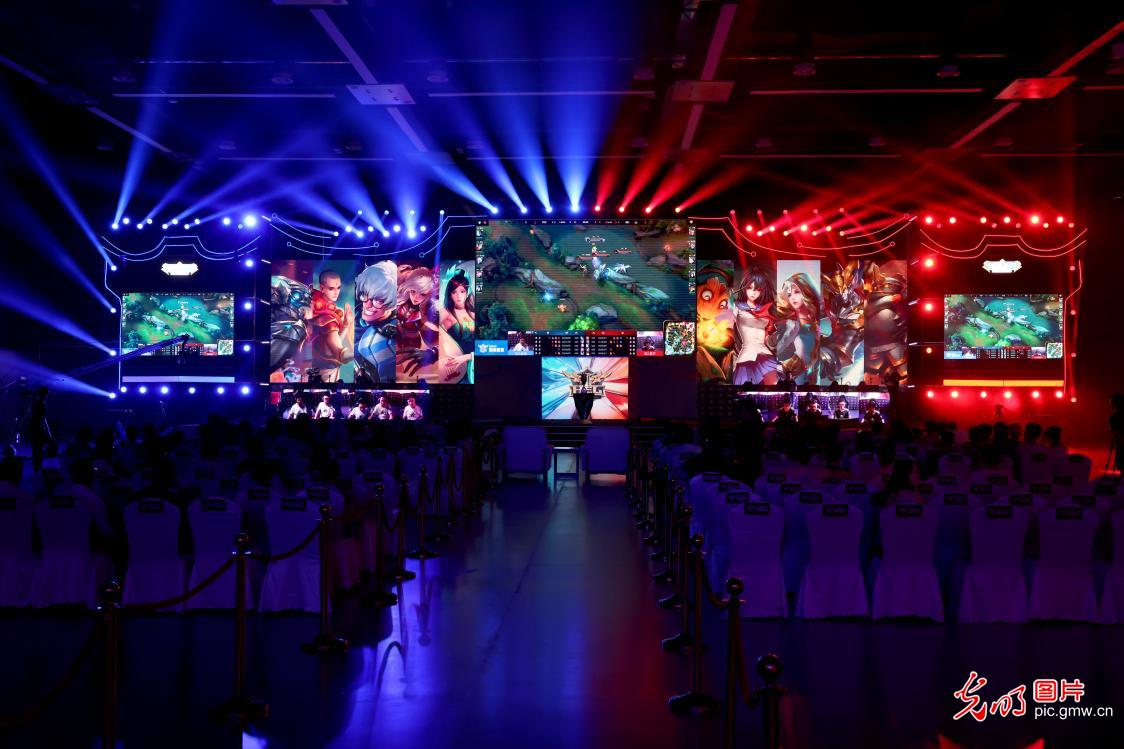 当一名前锋 当一名前锋